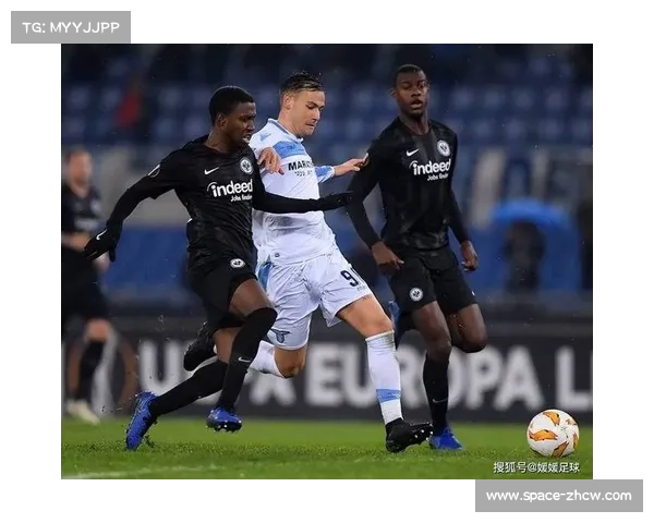 奥克伦造点费特主罚命中，博德闪耀两度追平尤文图斯