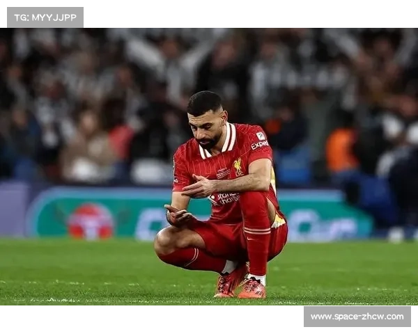 利物浦客战马赛：萨拉赫回归维尔茨首发，克洛普变阵433